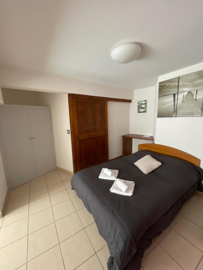 Le Campcardos Hotel Porta Exterior photo