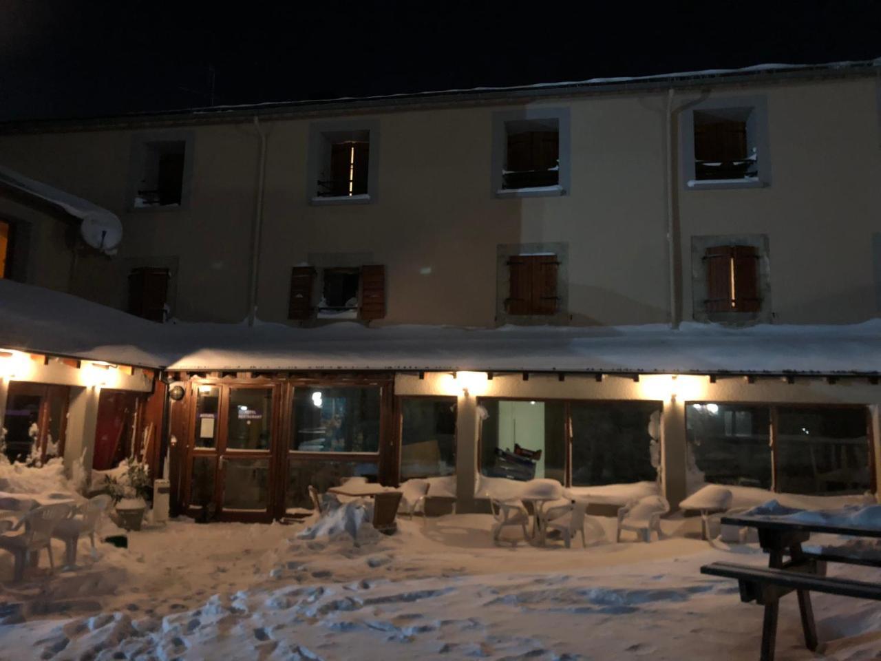 Le Campcardos Hotel Porta Exterior photo